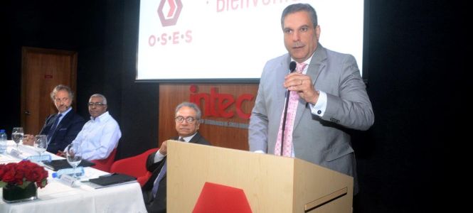 ?p=image&amp;src=%7B%22file%22%3A%22images%2Fnews%2FRamn+Contreras+Superintendente+de+Pensiones Instituto Tecnol&oacute;gico de Santo Domingo - Notas de prensa