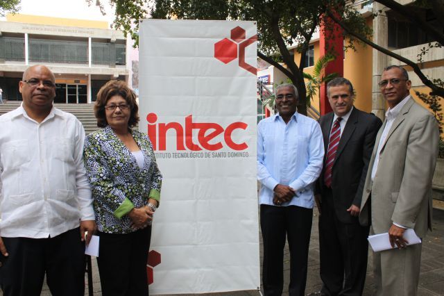 ?p=image&amp;src=%7B%22file%22%3A%22images%2Fprensa%2F405 Instituto Tecnol&oacute;gico de Santo Domingo - Estudiantes de INTEC se enfrentan a maestros ajedrecistas internacionales