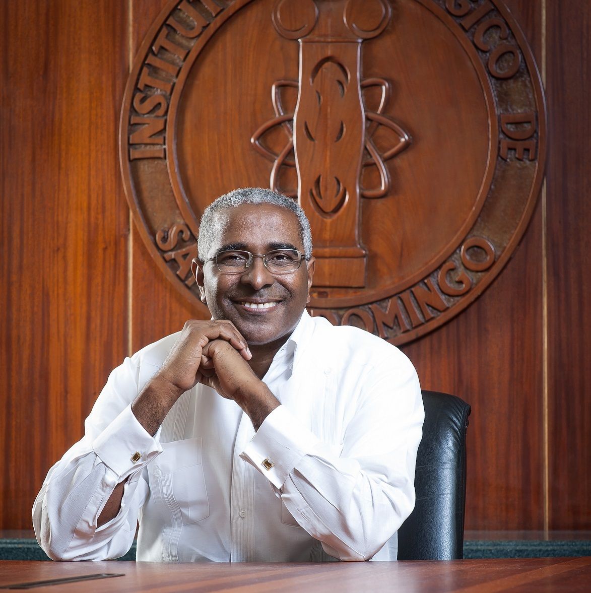 ?p=image&amp;src=%7B%22file%22%3A%22images%2Fnews%2FRolandoGuzman Instituto Tecnol&oacute;gico de Santo Domingo - Rector es ratificado para un tercer periodo