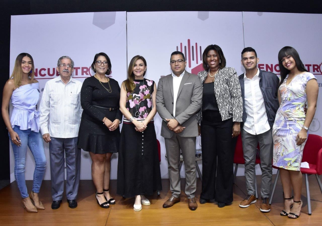 ?p=image&amp;src=%7B%22file%22%3A%22images%2Fnews%2F222 Instituto Tecnol&oacute;gico de Santo Domingo - Carolina Mej&iacute;a acompa&ntilde;ar&aacute; a las mujeres v&iacute;ctimas de violencia de g&eacute;nero en sus procesos de sometimientos a los agresores