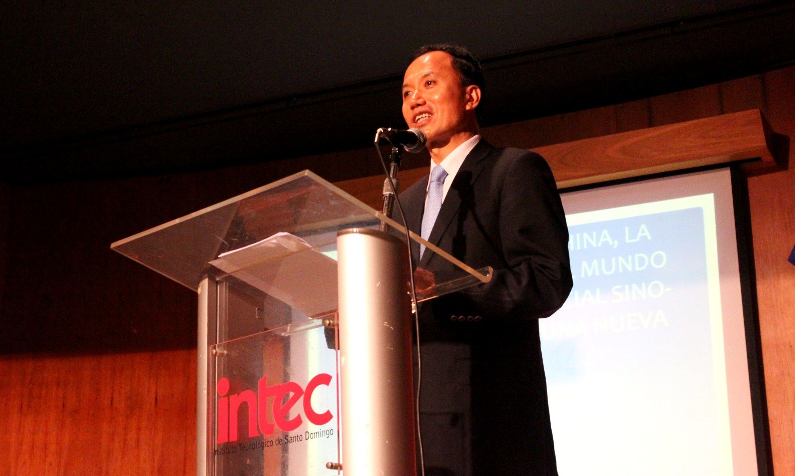 ?p=image&amp;src=%7B%22file%22%3A%22images%2Fprensa%2FIMG_5379 Instituto Tecnol&oacute;gico de Santo Domingo - China propone realizar un sue&ntilde;o &ldquo;mano a mano&rdquo; con Rep&uacute;blica Dominicana