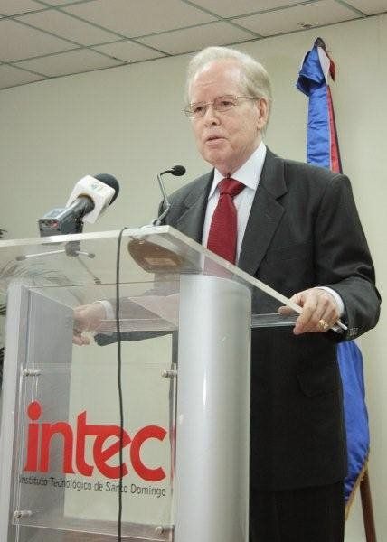 ?p=image&amp;src=%7B%22file%22%3A%22images%2Fprensa%2F319 Instituto Tecnol&oacute;gico de Santo Domingo - Presidente de Grupo Corripio diserta en INTEC sobre las estrategias de diversificaci&oacute;n empresarial