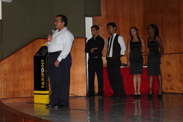 ?p=image&amp;src=%7B%22file%22%3A%22images%2Fprensa%2F399 Instituto Tecnol&oacute;gico de Santo Domingo - Estudiantes del INTEC crean sistema para facilitar la localizaci&oacute;n de taxis para turistas