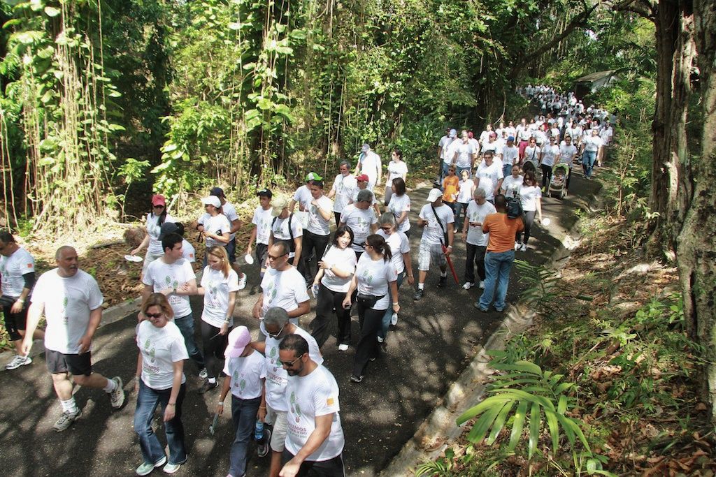 ?p=image&amp;src=%7B%22file%22%3A%22images%2Fprensa%2FIMG_3494_Snapseed Instituto Tecnol&oacute;gico de Santo Domingo - Pasos por la educaci&oacute;n: INTEC realiza  caminata pro-fondos becas
