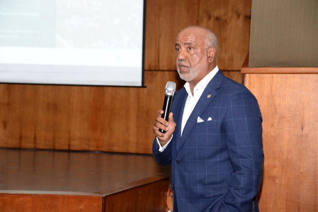 ?p=image&amp;src=%7B%22file%22%3A%22images%2Fnews%2FRafael+Smith+ejecutivo+del+Grupo+Puntacana Instituto Tecnol&oacute;gico de Santo Domingo - Ejecutivo del Grupo Puntacana afirma Rep&uacute;blica Dominicana tiene potencial como hub log&iacute;stico 