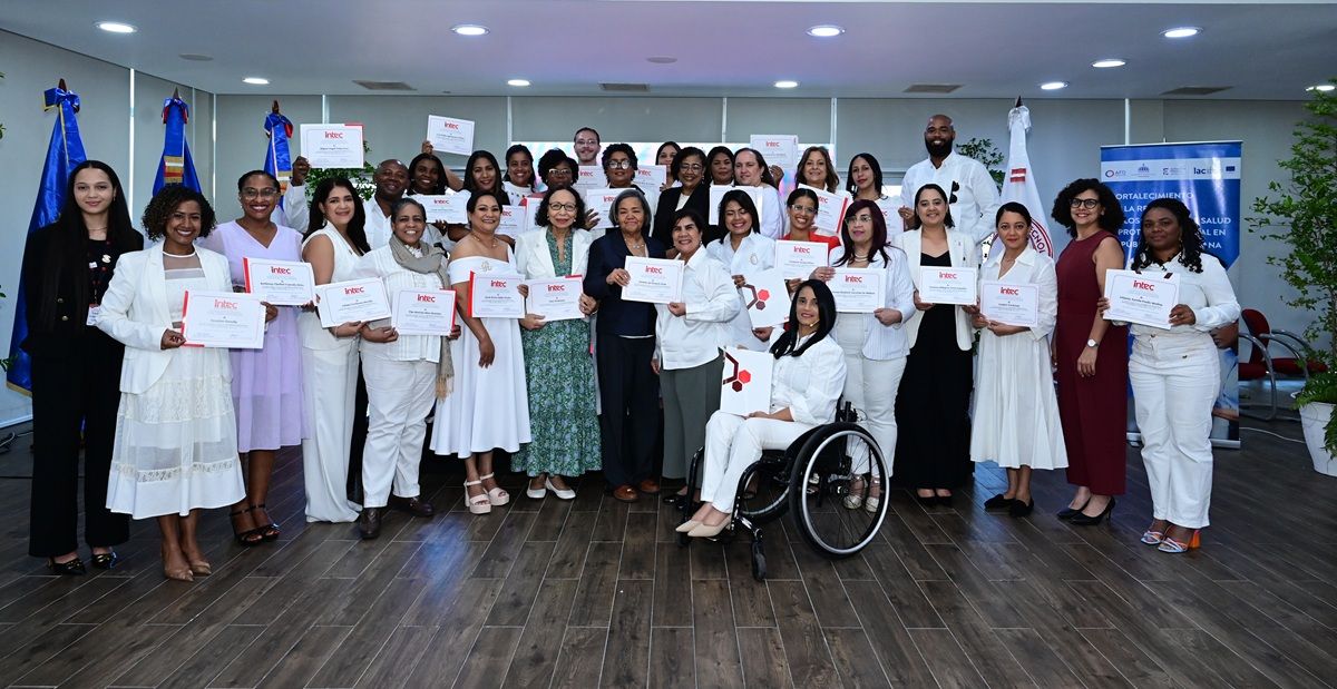 ?p=image&amp;src=%7B%22file%22%3A%22images%2Fnews%2FdiplomadoPoliticasPublicas Instituto Tecnol&oacute;gico de Santo Domingo - Instituciones unidas por mayor enfoque de g&eacute;nero en las pol&iacute;ticas p&uacute;blicas 