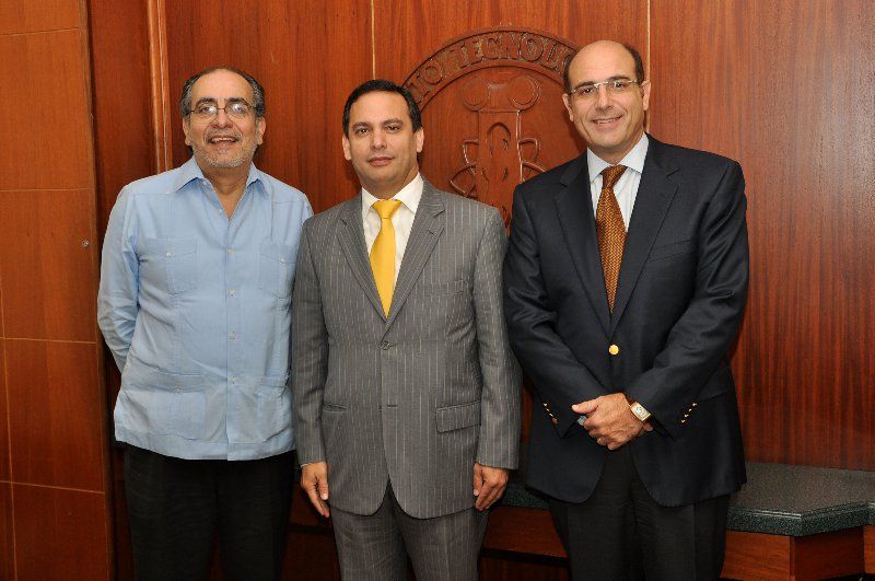 ?p=image&amp;src=%7B%22file%22%3A%22images%2Fprensa%2F288 Instituto Tecnol&oacute;gico de Santo Domingo - Junta de Regentes juramenta a nuevo miembro