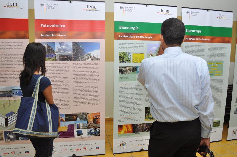 ?p=image&amp;src=%7B%22file%22%3A%22images%2Fprensa%2F362 Instituto Tecnol&oacute;gico de Santo Domingo - Renewables - Made in Germany: exposici&oacute;n sobre energ&iacute;as renovables