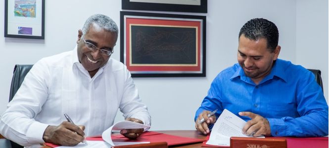 ?p=image&amp;src=%7B%22file%22%3A%22images%2Fprensa%2F_REH4757 Instituto Tecnol&oacute;gico de Santo Domingo - Notas de prensa