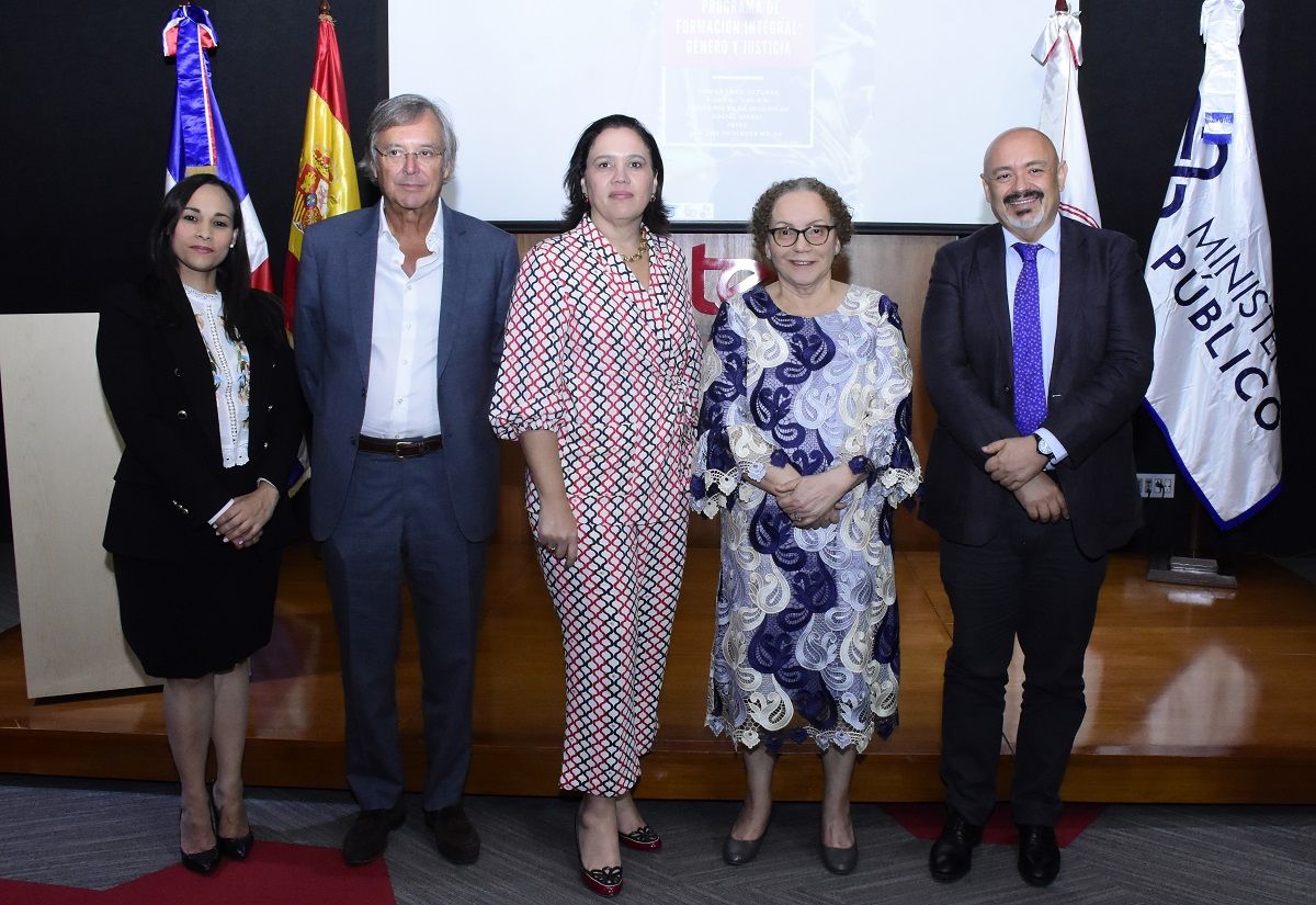 ?p=image&amp;src=%7B%22file%22%3A%22images%2Fnews%2FGeneroJusticia Instituto Tecnol&oacute;gico de Santo Domingo - Fiscales y personal de justicia del MP concluyen programa de formaci&oacute;n integral: g&eacute;nero y justicia
