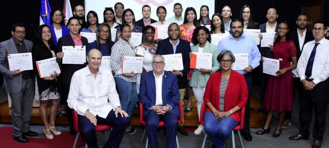 ?p=image&amp;src=%7B%22file%22%3A%22images%2Fnews%2F56+Transparencia+Climatica+II+b Instituto Tecnol&oacute;gico de Santo Domingo - Notas de prensa