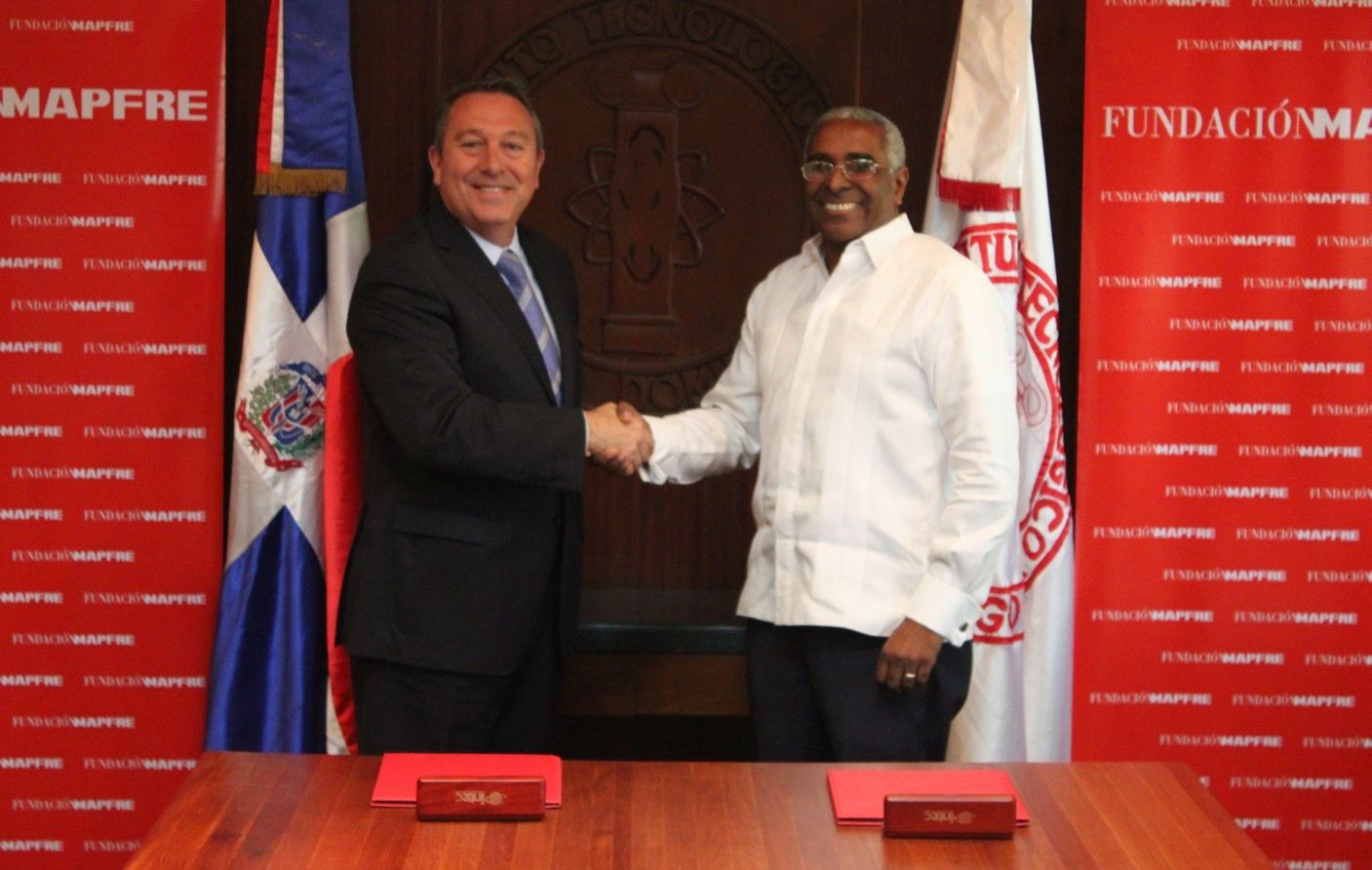 ?p=image&amp;src=%7B%22file%22%3A%22images%2Fprensa%2FIMG_3686 Instituto Tecnol&oacute;gico de Santo Domingo - Fundaci&oacute;n MAPFRE e INTEC otorgar&aacute;n Beca a la Excelencia Acad&eacute;mica