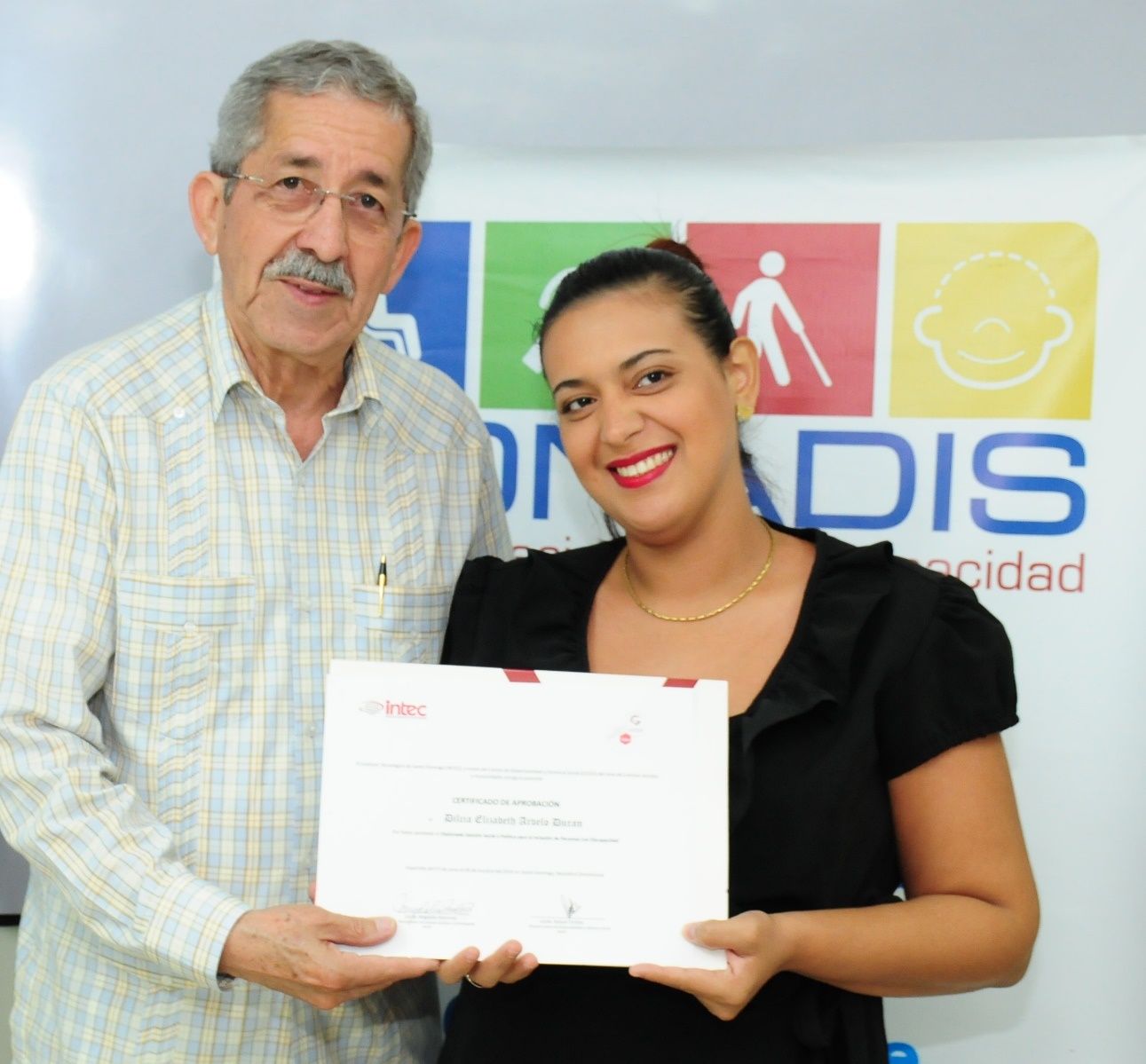 ?p=image&amp;src=%7B%22file%22%3A%22images%2Fprensa%2FPrincipal-1 Instituto Tecnol&oacute;gico de Santo Domingo - Grad&uacute;an 34 dirigentes sociales y funcionarios en gesti&oacute;n social y pol&iacute;tica para la inclusi&oacute;n