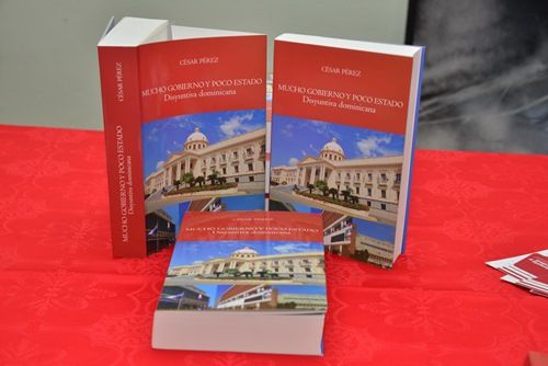 ?p=image&amp;src=%7B%22file%22%3A%22images%2Fprensa%2FACH_4584 Instituto Tecnol&oacute;gico de Santo Domingo - Soci&oacute;logo C&eacute;sar P&eacute;rez presenta su nueva obra