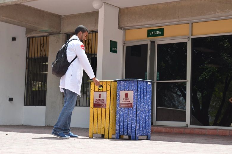 ?p=image&src=%7B%22file%22%3A%22images%2Fnews%2Fintec-RECYCLING Instituto Tecnológico de Santo Domingo - INTEC experts analyze challenges of the waste management system in the Dominican Republic