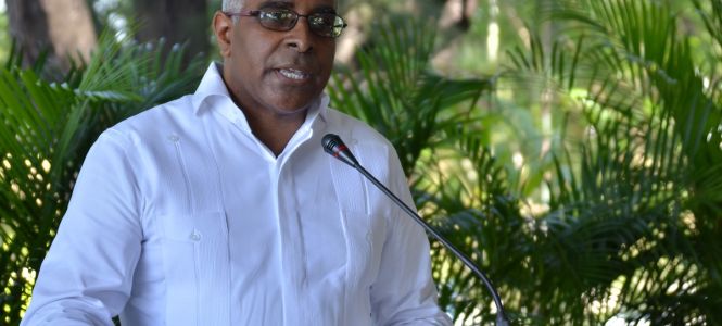 ?p=image&amp;src=%7B%22file%22%3A%22images%2Fnews%2Fintec-aniversario-44-20161014 Instituto Tecnol&oacute;gico de Santo Domingo - Notas de prensa