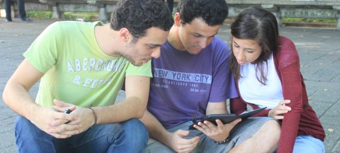 ?p=image&amp;src=%7B%22file%22%3A%22images%2Fprensa%2F2+Lectura+en+Kindles2 Instituto Tecnol&oacute;gico de Santo Domingo - Notas de prensa