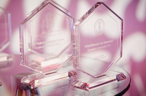 ?p=image&amp;src=%7B%22file%22%3A%22images%2Fprensa%2F0020_Premiacion_Egresado_2014-1 Instituto Tecnol&oacute;gico de Santo Domingo - INTEC enaltece a siete prominentes profesionales