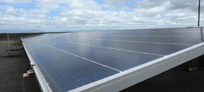 ?p=image&amp;src=%7B%22file%22%3A%22images%2Fnews%2FPanelesSolaresINTEC-1 Instituto Tecnol&oacute;gico de Santo Domingo - Notas de prensa