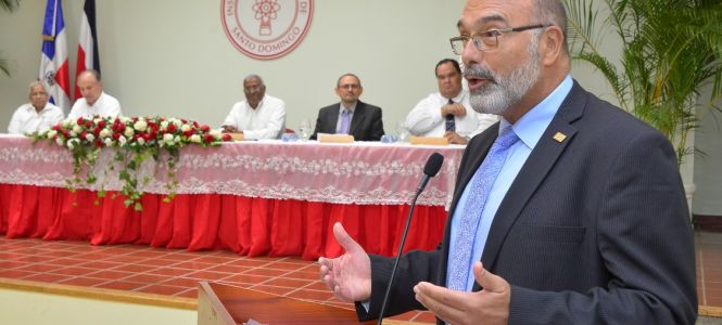 ?p=image&amp;src=%7B%22file%22%3A%22images%2Fprensa%2FACH_2129 Instituto Tecnol&oacute;gico de Santo Domingo - Notas de prensa