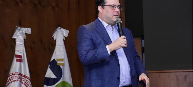 ?p=image&amp;src=%7B%22file%22%3A%22images%2Fzoo%2Fuploads%2FEduardoSanzLovaton Instituto Tecnol&oacute;gico de Santo Domingo - Notas de prensa