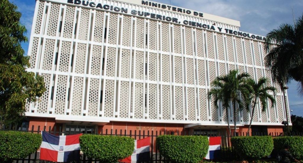 ?p=image&amp;src=%7B%22file%22%3A%22images%2Fnews%2FMescyt Instituto Tecnol&oacute;gico de Santo Domingo - MESCYT reconoce docentes del INTEC en la Carrera Nacional de Investigadores en Ciencia, Tecnolog&iacute;a e Innovaci&oacute;n
