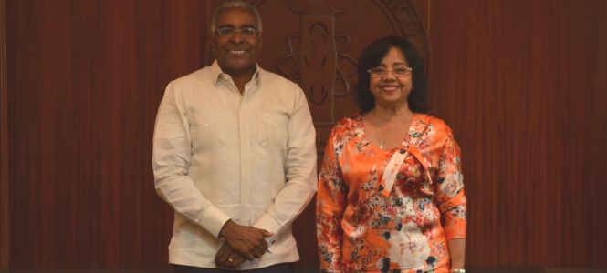 ?p=image&amp;src=%7B%22file%22%3A%22images%2Fprensa%2FRolando+M+Guzman+y+Altagracia+Paulino Instituto Tecnol&oacute;gico de Santo Domingo - Notas de prensa