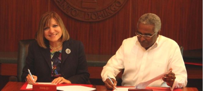 ?p=image&amp;src=%7B%22file%22%3A%22images%2Fprensa%2FIMG_6602 Instituto Tecnol&oacute;gico de Santo Domingo - Notas de prensa