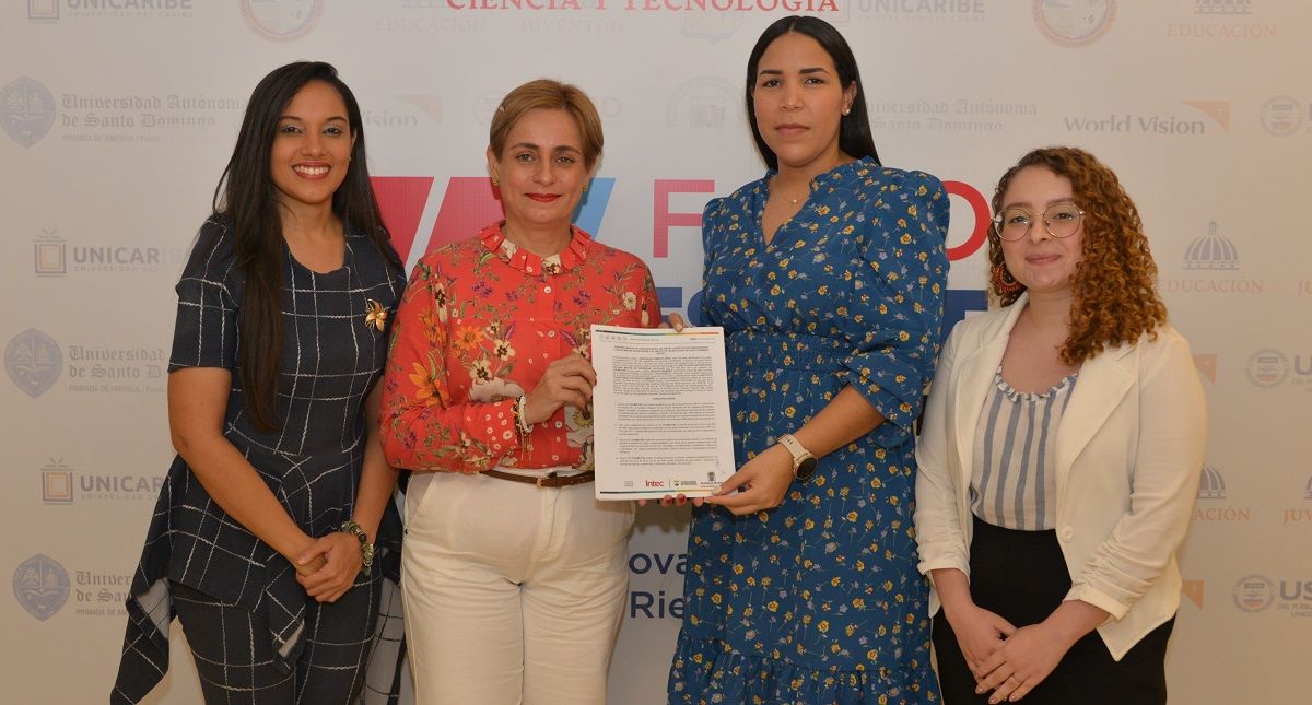 ?p=image&amp;src=%7B%22file%22%3A%22images%2Fnews%2FINTEC+y+IUCOLMAYOR Instituto Tecnol&oacute;gico de Santo Domingo - INTEC y la Instituci&oacute;n Universitaria Colegio Mayor de Antioquia firman acuerdo para fortalecer la gesti&oacute;n de riesgo de desastres 