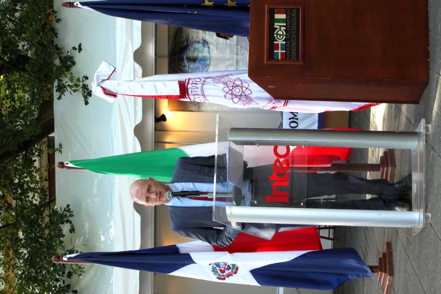 ?p=image&amp;src=%7B%22file%22%3A%22images%2Fprensa%2Fcorte+2 Instituto Tecnol&oacute;gico de Santo Domingo - Realizan feria sobre la purificaci&oacute;n del agua en RD