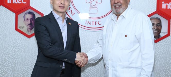 ?p=image&amp;src=%7B%22file%22%3A%22images%2Fnews%2FRectorINTEC-EmbajadorChina Instituto Tecnol&oacute;gico de Santo Domingo - Notas de prensa