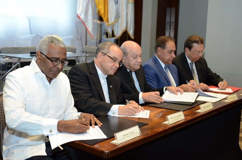 ?p=image&amp;src=%7B%22file%22%3A%22images%2Fnews%2FDSC_0415 Instituto Tecnol&oacute;gico de Santo Domingo - Universidades inician Programa de Movilidad Estudiantil Nacional Interuniversitario