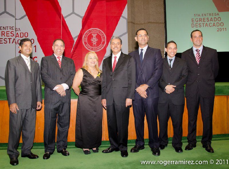 ?p=image&amp;src=%7B%22file%22%3A%22images%2Fprensa%2F367 Instituto Tecnol&oacute;gico de Santo Domingo - INTEC reconoce a siete egresados por su trayectoria profesional
