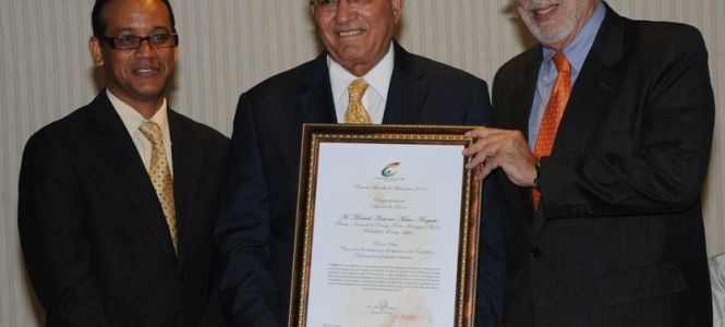 ?p=image&amp;src=%7B%22file%22%3A%22images%2Fprensa%2FManuel+Matos+Moquete Instituto Tecnol&oacute;gico de Santo Domingo - Notas de prensa