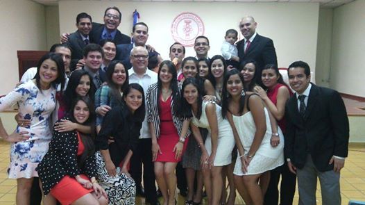 ?p=image&amp;src=%7B%22file%22%3A%22images%2Fprensa%2Fgraduacin+oftalmologa Instituto Tecnol&oacute;gico de Santo Domingo - Residencia M&eacute;dica en Oftalmolog&iacute;a CCSM e INTEC celebra novena ceremonia de graduaci&oacute;n