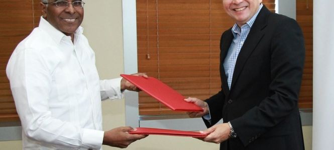 ?p=image&amp;src=%7B%22file%22%3A%22images%2Fprensa%2FAcuerdo+CEMEX-23-1 Instituto Tecnol&oacute;gico de Santo Domingo - Notas de prensa