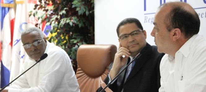 ?p=image&amp;src=%7B%22file%22%3A%22images%2Fprensa%2FIMG_0050.JPG-2 Instituto Tecnol&oacute;gico de Santo Domingo - Notas de prensa