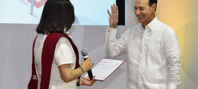 ?p=image&amp;src=%7B%22file%22%3A%22images%2Fnews%2FArturodelvillarrector Instituto Tecnol&oacute;gico de Santo Domingo - Notas de prensa