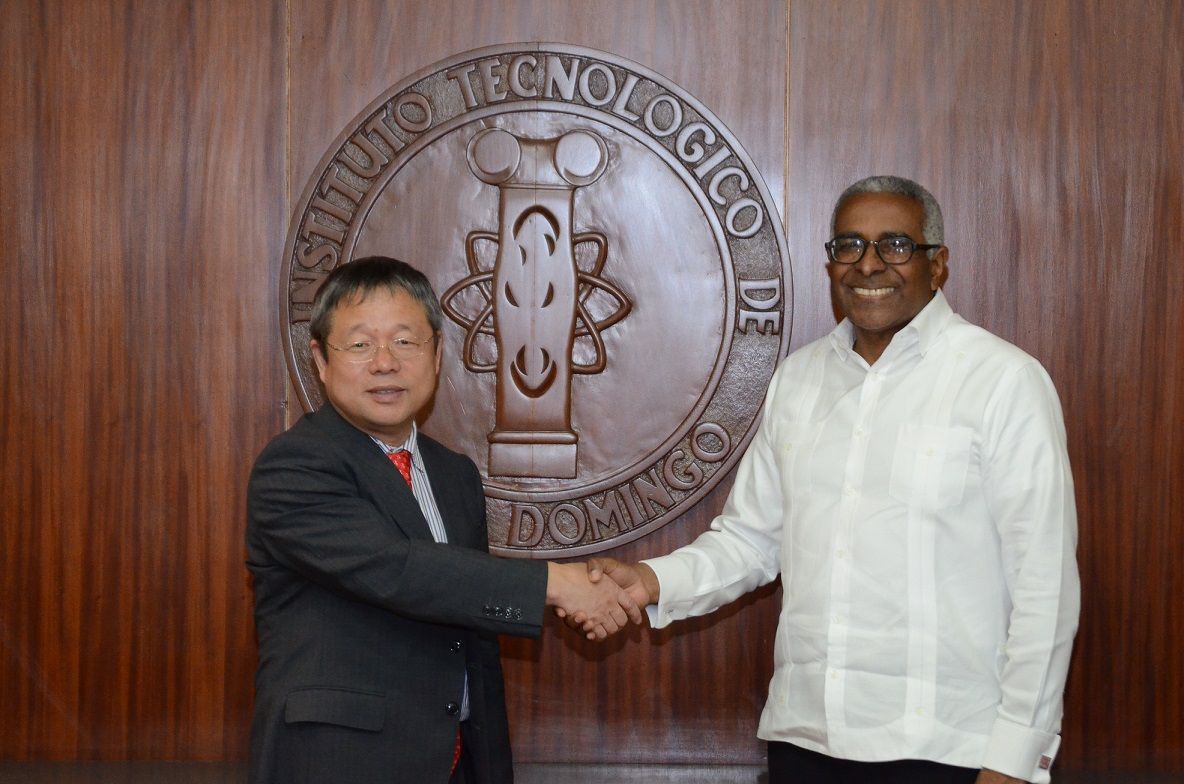 ?p=image&amp;src=%7B%22file%22%3A%22images%2Fnews%2Fdelegacion-de-la-universidad-de-shanghai Instituto Tecnol&oacute;gico de Santo Domingo - Delegaci&oacute;n de la Universidad de Shanghai visita al INTEC