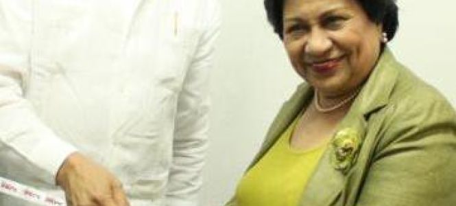 ?p=image&amp;src=%7B%22file%22%3A%22images%2Fprensa%2F300 Instituto Tecnol&oacute;gico de Santo Domingo - Notas de prensa