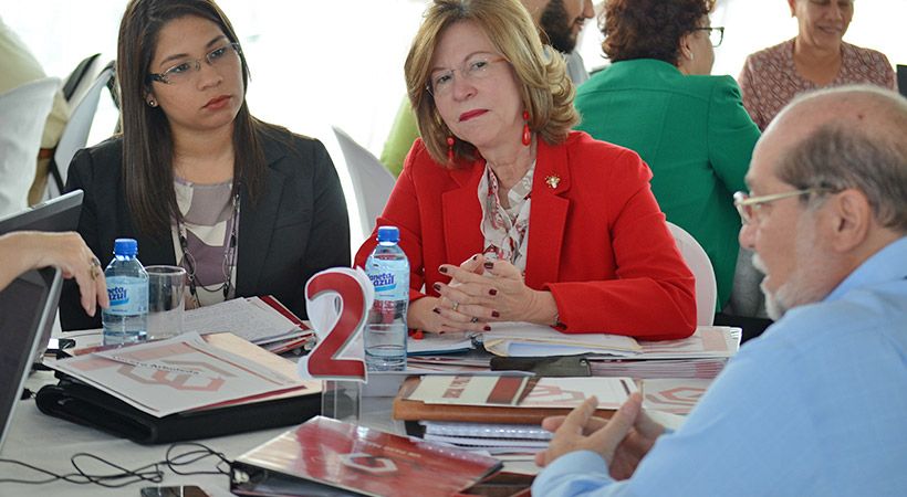 ?p=image&amp;src=%7B%22file%22%3A%22images%2FComites-Consultivos%2Fcomite-consultivo-1 Instituto Tecnol&oacute;gico de Santo Domingo - Comit&eacute;s Consultivos de &Aacute;reas acad&eacute;micas, carreras y programas