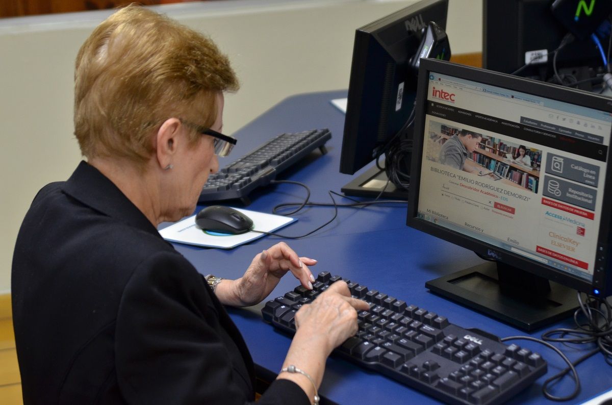 ?p=image&amp;src=%7B%22file%22%3A%22images%2Fnews%2FLuceroArboleada Instituto Tecnol&oacute;gico de Santo Domingo - Biblioteca del INTEC recibe reconocimiento internacional por innovaci&oacute;n tecnol&oacute;gica