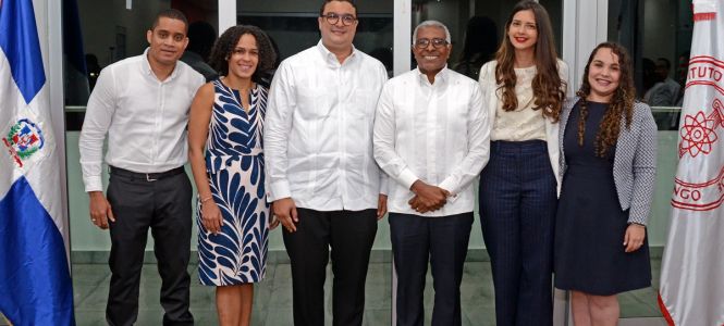 ?p=image&amp;src=%7B%22file%22%3A%22images%2Fnews%2FFOTO-ADE Instituto Tecnol&oacute;gico de Santo Domingo - Notas de prensa