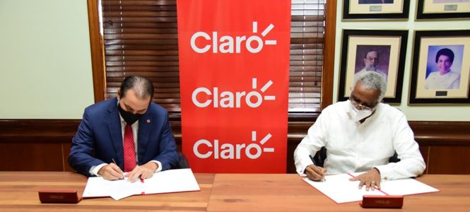 ?p=image&amp;src=%7B%22file%22%3A%22images%2Fnews%2FClaro+Convenio+INTEC+FB-IG+1080X1080 Instituto Tecnol&oacute;gico de Santo Domingo - Notas de prensa profesorados