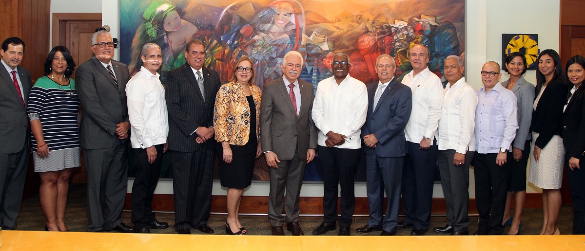 Instituto Tecnológico de Santo Domingo - INTEC y BHD León firman ...