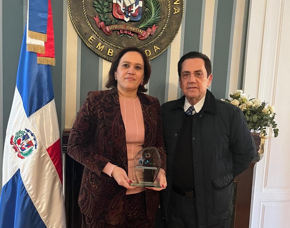 INTEC%20recibe%20galardon%20de%20plata%20por%20buenas%20practicas%20ODS%20de%20FUNDIBEQ Instituto Tecnol&oacute;gico de Santo Domingo - INTEC recibe galard&oacute;n de plata por buenas pr&aacute;cticas ODS de FUNDIBEQ 