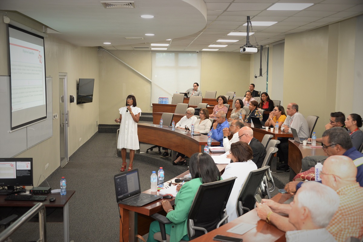 Primera%20doctora%20en%20Ciencias%20Ambientales%20propone%20tratamiento%20de%20aguas%20residuales%20domesticas%20con%20humedales%20construidos2 Instituto Tecnológico de Santo Domingo - Primera doctora en Ciencias Ambientales propone tratamiento de aguas residuales domésticas con humedales construidos 