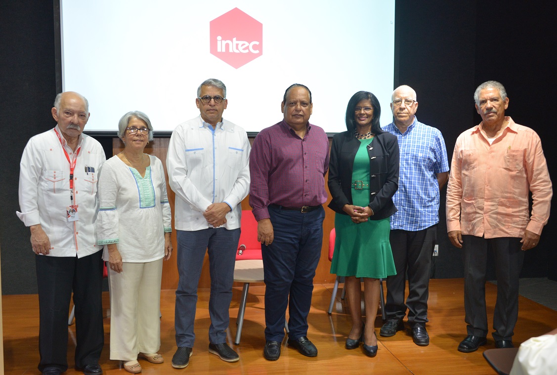 Profesores%20plantean%20retos%20eticos%20y%20estrategias%20para%20la%20educacion%20basica%20en%20RD1 Instituto Tecnológico de Santo Domingo - Profesores plantean retos éticos y estrategias para la educación básica en RD