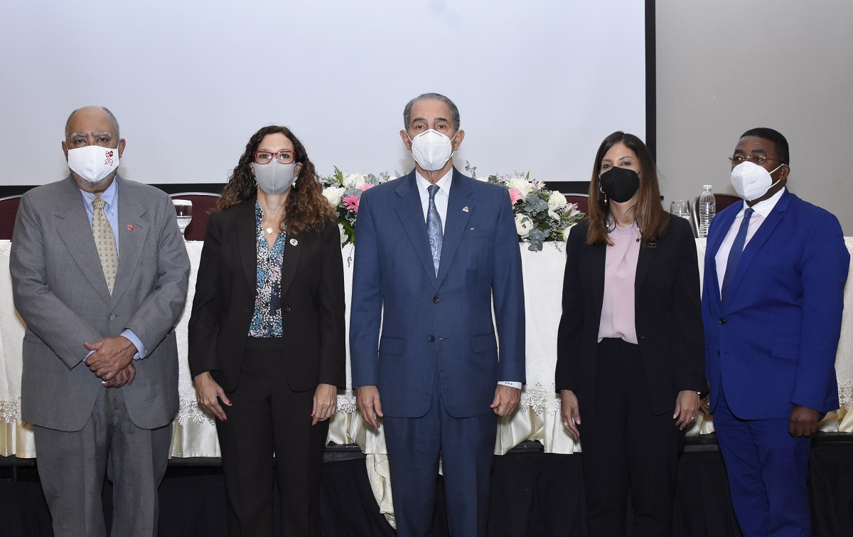 _ARA5880 Instituto Tecnológico de Santo Domingo - Rector del INTEC afirma universidades deben crear ecosistemas de innovación para realizar aportes al país 
