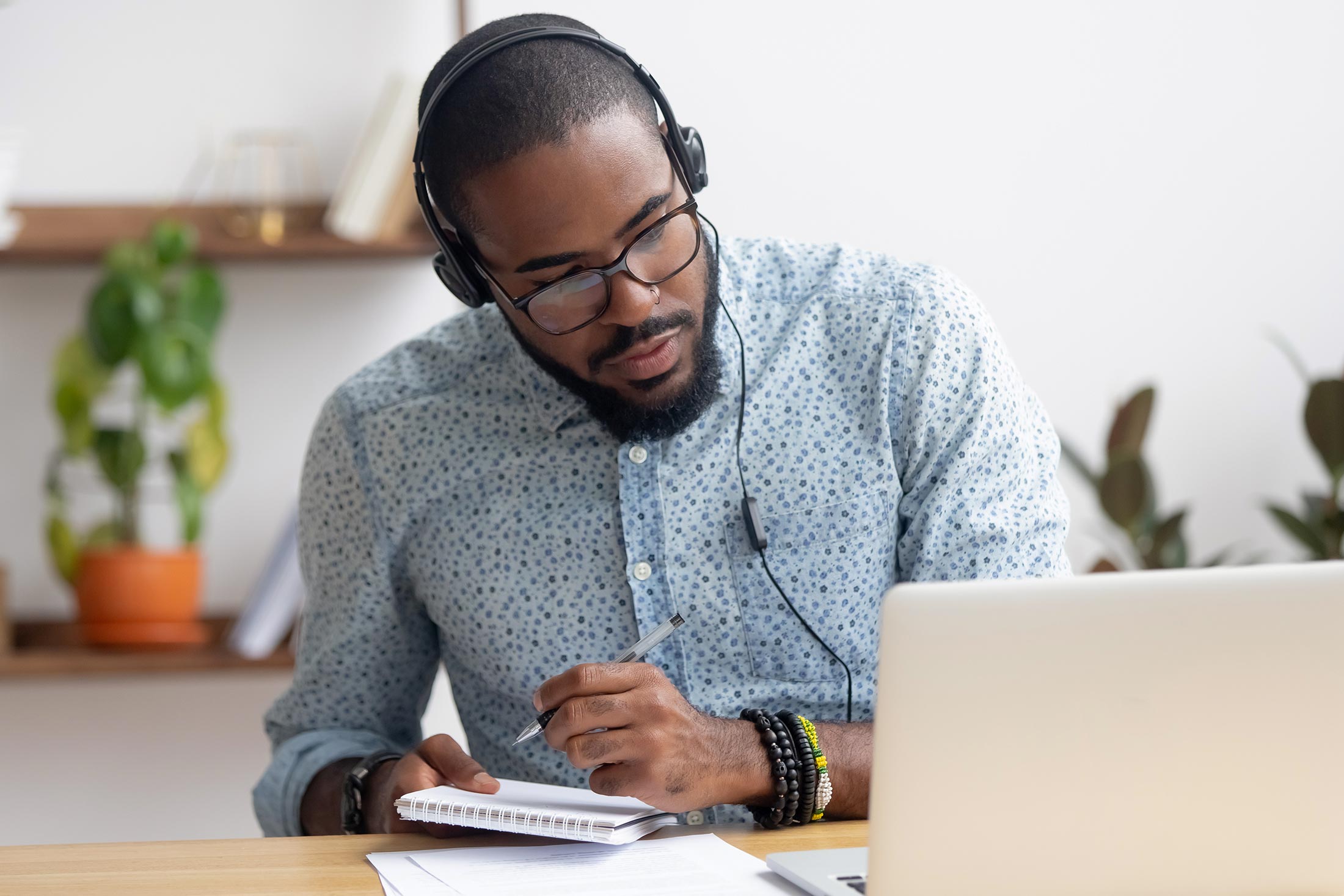 ICT in education: importance and benefits of applying them